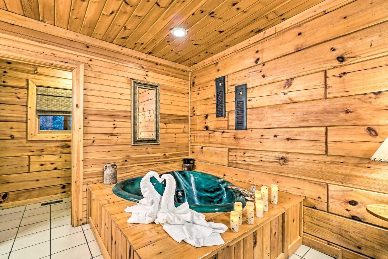 Grin N Bear It With Hot Tub And Fire Pit! Сasa de vacaciones *
